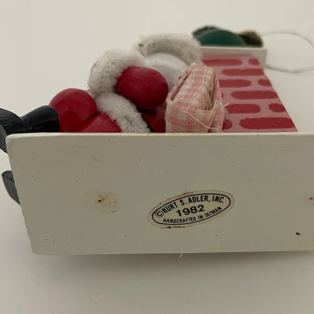 VTG 1982 KURT ADLER Santa On Chimney Wood Christmas Ornament Made In Taiwan